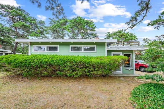 Surf Side! (Ocean View) Iconic Mid-Century Modern, close to Lecount (CS0059) - Image 1