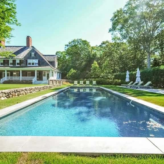 Luxurious home with heated pool and hot tub RPMS006 - Image 1