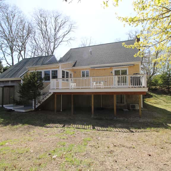 Beautifully Maintained 3BR Colonial Close to Forest Beach (1577) - Image 1