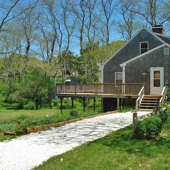 Relax & Enjoy The Garden House (1693) - Image 1
