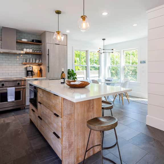 Exquisite 3 bedroom home in a great location! RPSH005 - Image 1