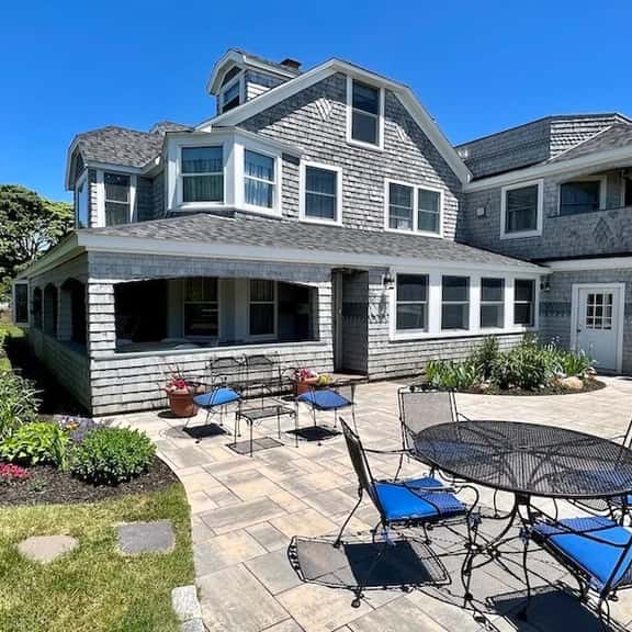 6 Bedroom Charmer Close to the Beach RPAM015 - Image 1