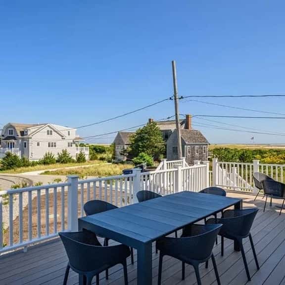 Morris Island beach access. All new and ready for your vacation! RPMS055 - Image 1