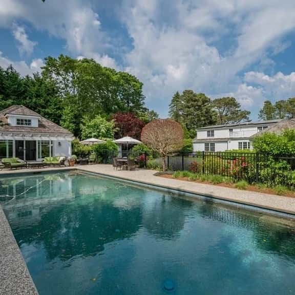 Pool rental in exclusive gated community of Oyster Harbors  RPMS074 - Image 1