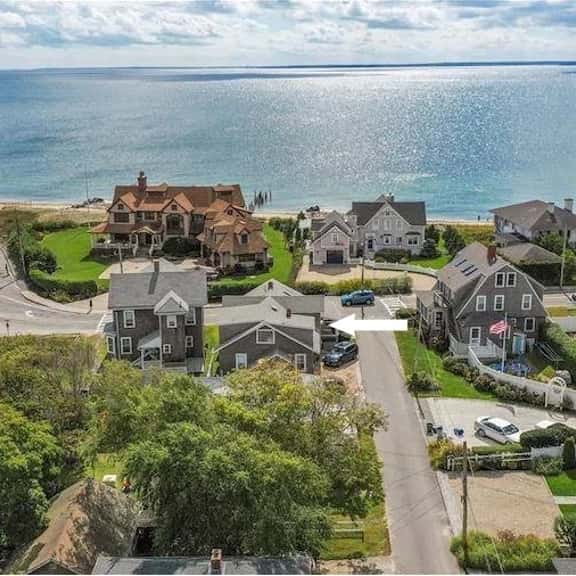 Large Falmouth Heights Home Sleeps Up to 16 RPAM030 - Image 1
