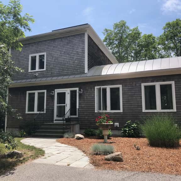 Contemporary Home Near Lieutenant's Island (CS0009) - Image 1
