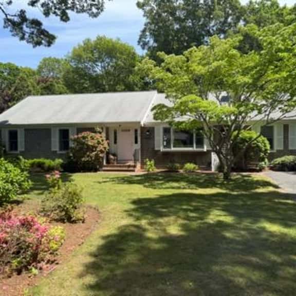 Cape Cod Lake Retreat on Angus Way RPMS169 - Image 1