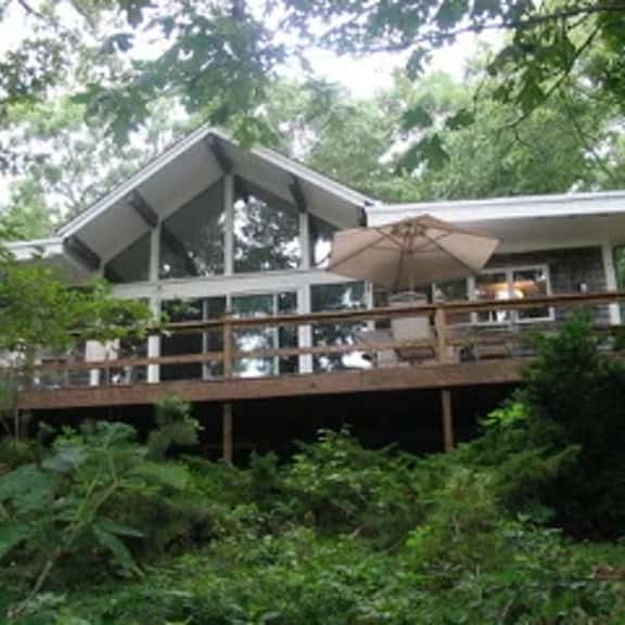 Marsh Side Retreat Abutting Conservation Land (2165) - Image 1