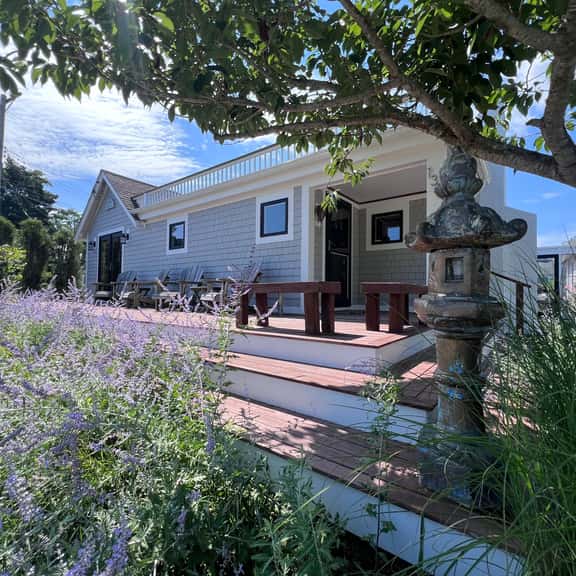 Decadent Renovated Cottage With Private Yard (2428) - Image 1