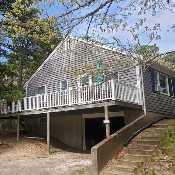 Beautifully Maintained Home, Large Deck (CS0004) - Image 1