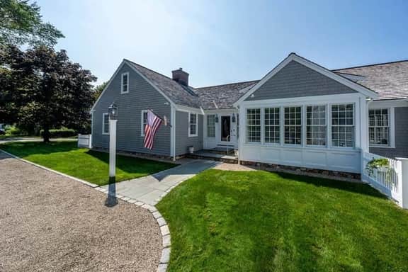 Heated salt water pool!   Luxury home in the village. RPMS099 - Image 4