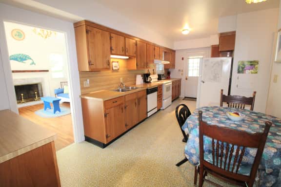 Charming Saltbox Close To Skaket Beach & OrleansTown Center (1215) - Image 5