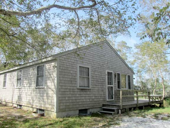 Indian Neck Cottage with Beautiful Views (1310) - Image 2