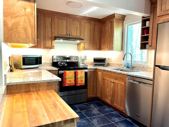 Newly Updated Spacious Home in Quiet Wooded Area (1246) - Image 3