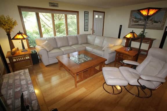 Pet-Friendly Orleans Ranch (1560) - Image 3