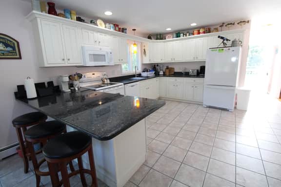Modern Eastham Home Near Kingsbury Beach (1690) - Image 4