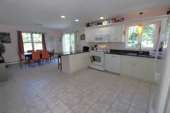 Modern Eastham Home Near Kingsbury Beach (1690) - Image 3