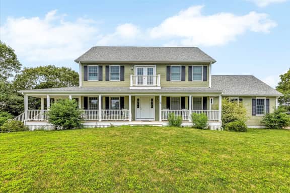Exclusive Gated Great Island on Nantucket Sound (1783) - Image 2