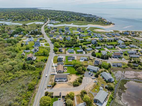 Duplex Unit Close To Beaches! (1813) - Image 3