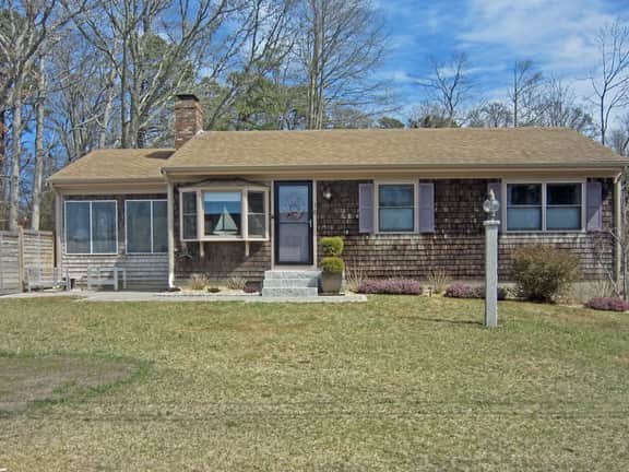 Sunny Orleans Cottage Near Skaket Beach! (1929) - Image 2