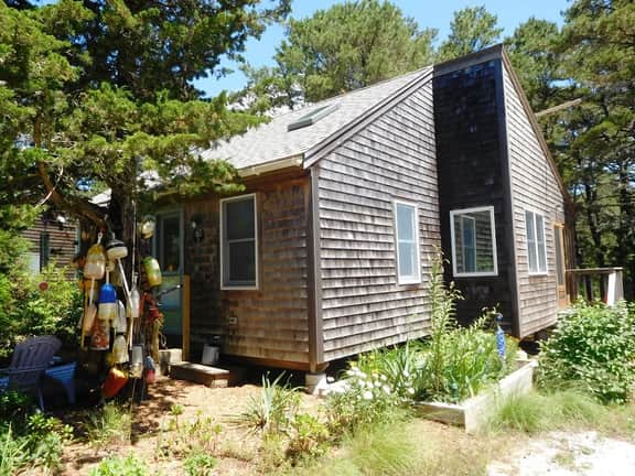 Sweet Cottage Retreat Near Cape Cod Beaches! (2080) - Image 2