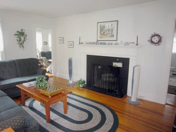 4BR Cape Style Near Saints Landing and Paines Creek (2086) - Image 2