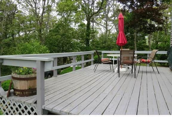 Inviting 4BR Colonial Home Close to Town (2089) - Image 4