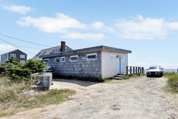 Waterfront, Beach Point Rental (1994) - Image 4