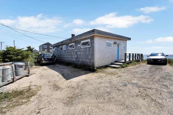Waterfront, Beach Point Rental (1994) - Image 3