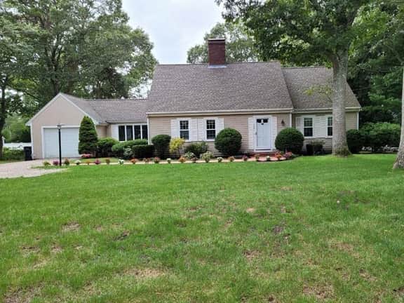 Desirable Wianno  Circle area rental home near Dowses beach village RPMS010 - Image 3