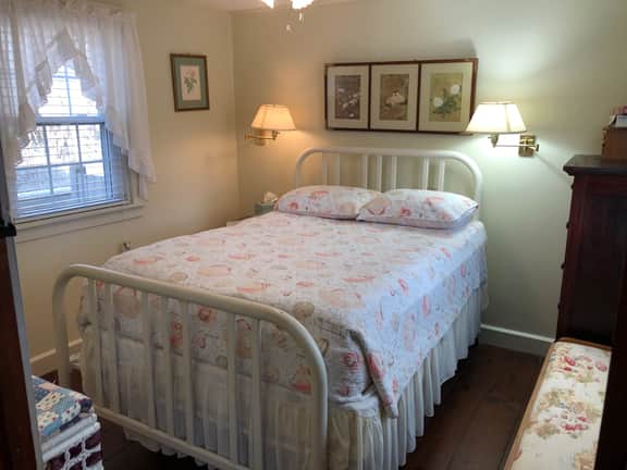 Eastham Cottage with AC and Private Back Yard (2217) - Image 5
