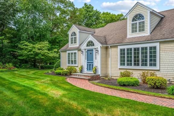 Classic Cape with heated pool and lovely landscaped yard! RPMS004 - Image 5