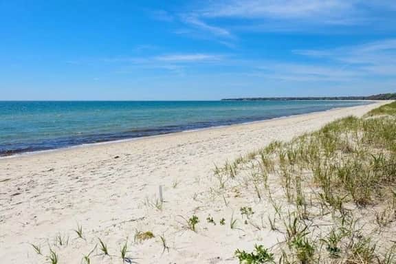 Craigville Long Beach Beachfront rental home. On private beach. RPMS029 - Image 2