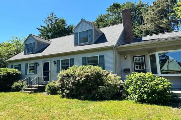 5 Bedroom Chatham Charmer RPAM012 - Image 2