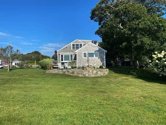 Just Renovated Waterfront Home .25 Miles To The Beach (2260) - Image 3