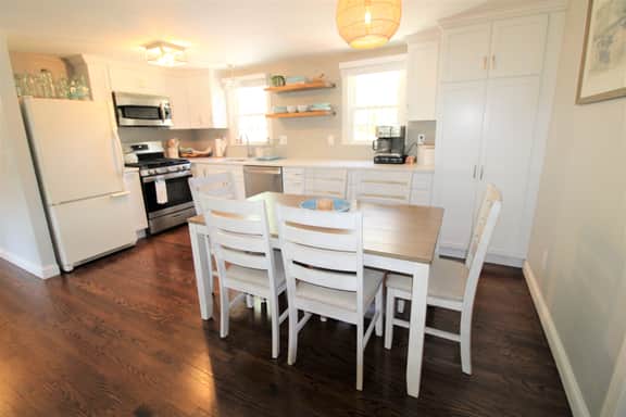 Recently Renovated Gem In Private Neighborhood (2261) - Image 5