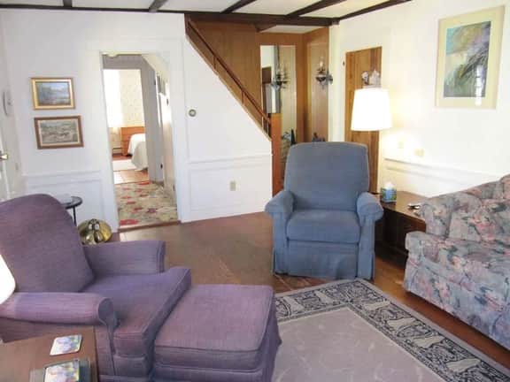 Large Beautiful Family Home in the Heart of the West End! RPSH009 - Image 4
