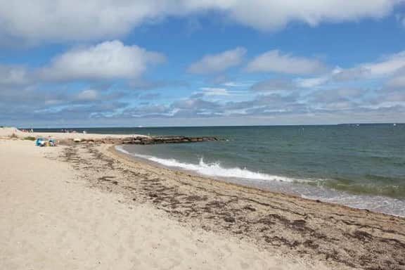 Surf Drive  Beach and downtown location! RPLO014 - Image 4