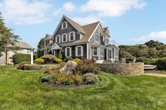 Offers  ocean Views and Access & is Great for All Ages! (2249) - Image 4