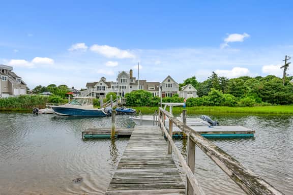Exclusive Waterfront Home With Dock On Gated Great Island (2329) - Image 3