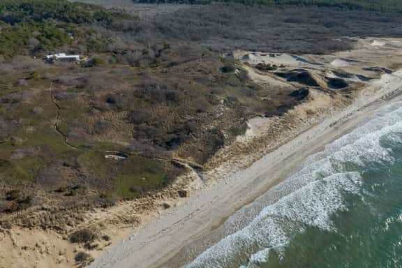 Newly Reno'd GORGEOUS, Water View, Beach Access (CS0034) - Image 3