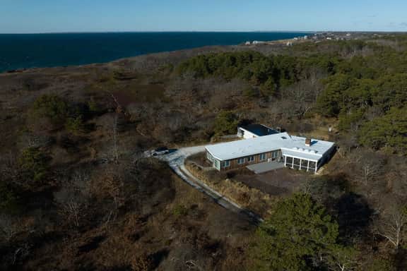 Newly Reno'd GORGEOUS, Water View, Beach Access (CS0034) - Image 2
