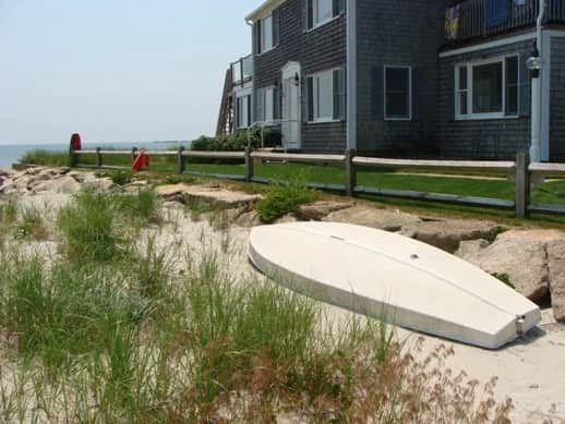 Beachfront Condo With Panoramic Water Views (2349) - Image 4