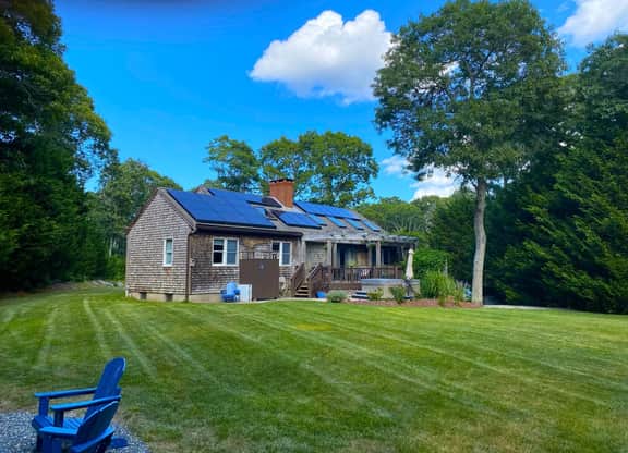 Updated 3 Bedroom Offering Hot Tub and Large Yard (2360) - Image 2