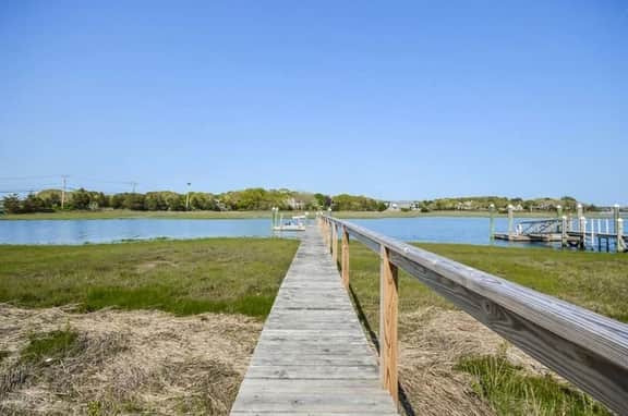 Pool, dock, views and luxury living in Oyster Harbors RPMS105 - Image 4
