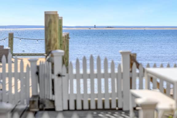 The Iconic Wharf House - Your Own P-Town Paradise RPAM116 - Image 4