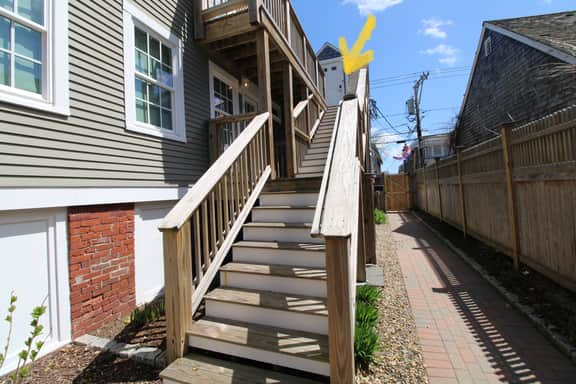 On Commercial St, beach, dining, nightlife, updated bright retreat. (2435) - Image 2