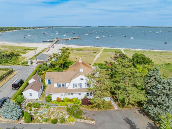 Newly offered.   Private beach, guest cottage and large yard (RPMS173) - Image 3