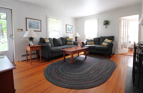 4BR Cape Style Near Saints Landing and Paines Creek (2086) - Image 3
