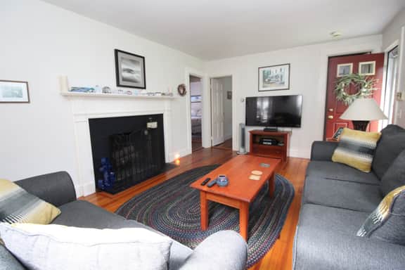 4BR Cape Style Near Saints Landing and Paines Creek (2086) - Image 4